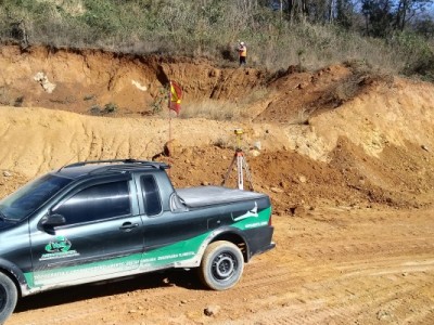 TOPOGRAFIA E GEORREFERENCIAMENTO NA MINERAÇÃO